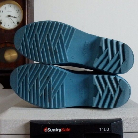 Genuine Made in France Blue Agile rain boots Euro 41 US 9 Natural Rubber - Picture 4 of 5